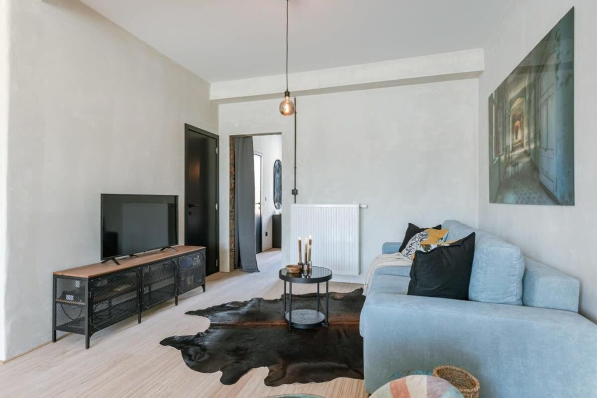 Huswell - Industrial Apartment With Terrace In アントウェルペン エクステリア 写真