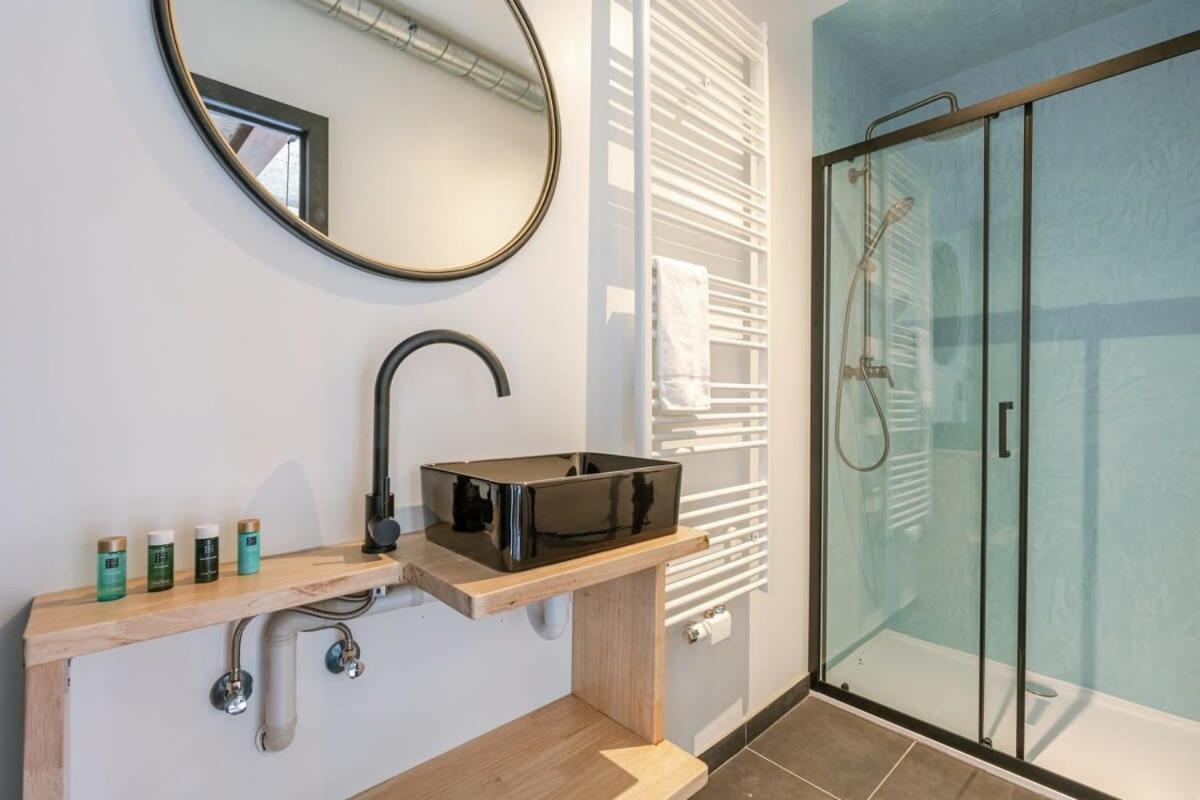 Huswell - Industrial Apartment With Terrace In アントウェルペン エクステリア 写真