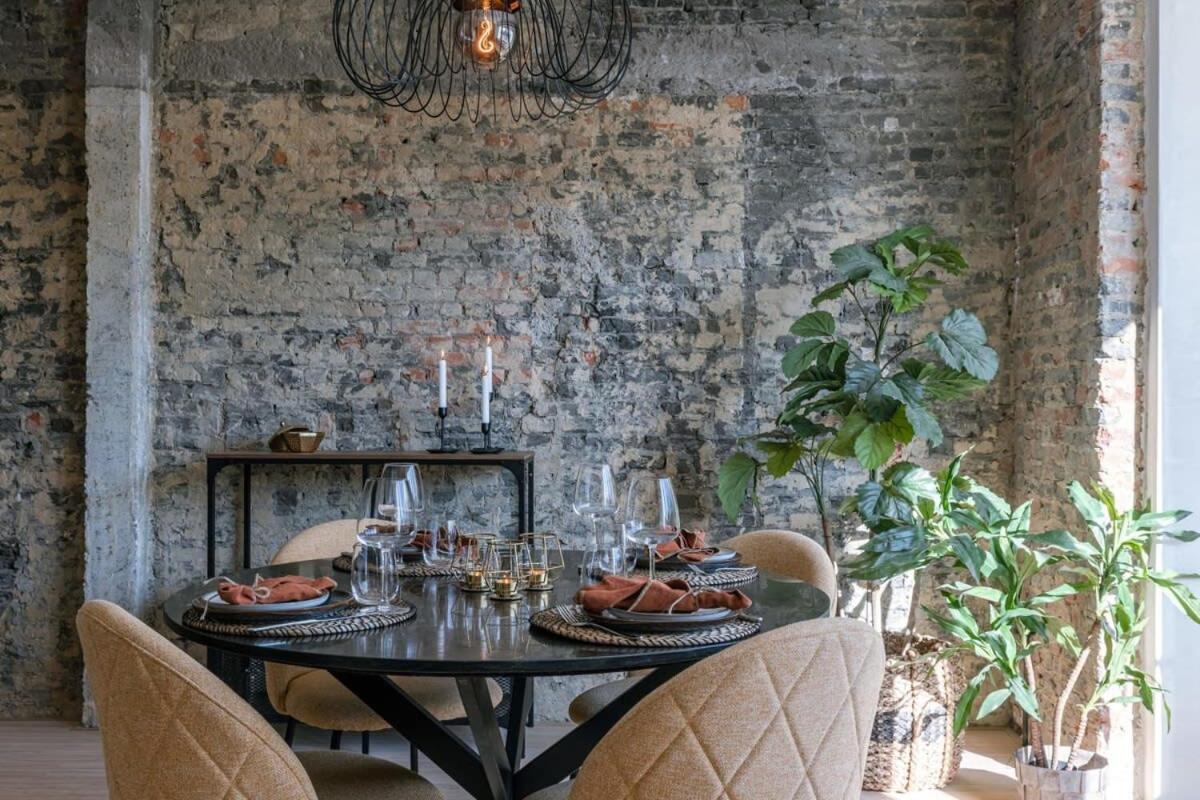Huswell - Industrial Apartment With Terrace In アントウェルペン エクステリア 写真